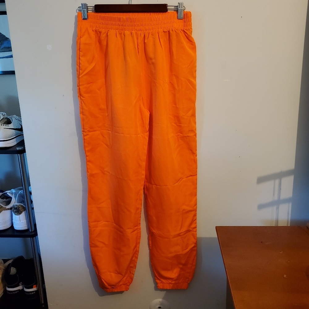 Fashionnova lianna lounge Windbreaker pant M